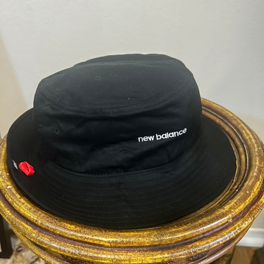 New Balance Black Bucket Hat with LIPS Charm
