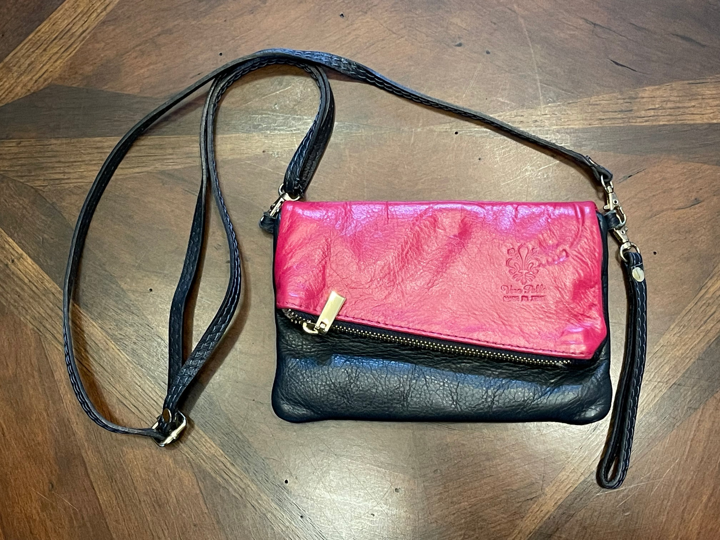 Vera Pelle Red Black Handpainted Two-Tone Minibag