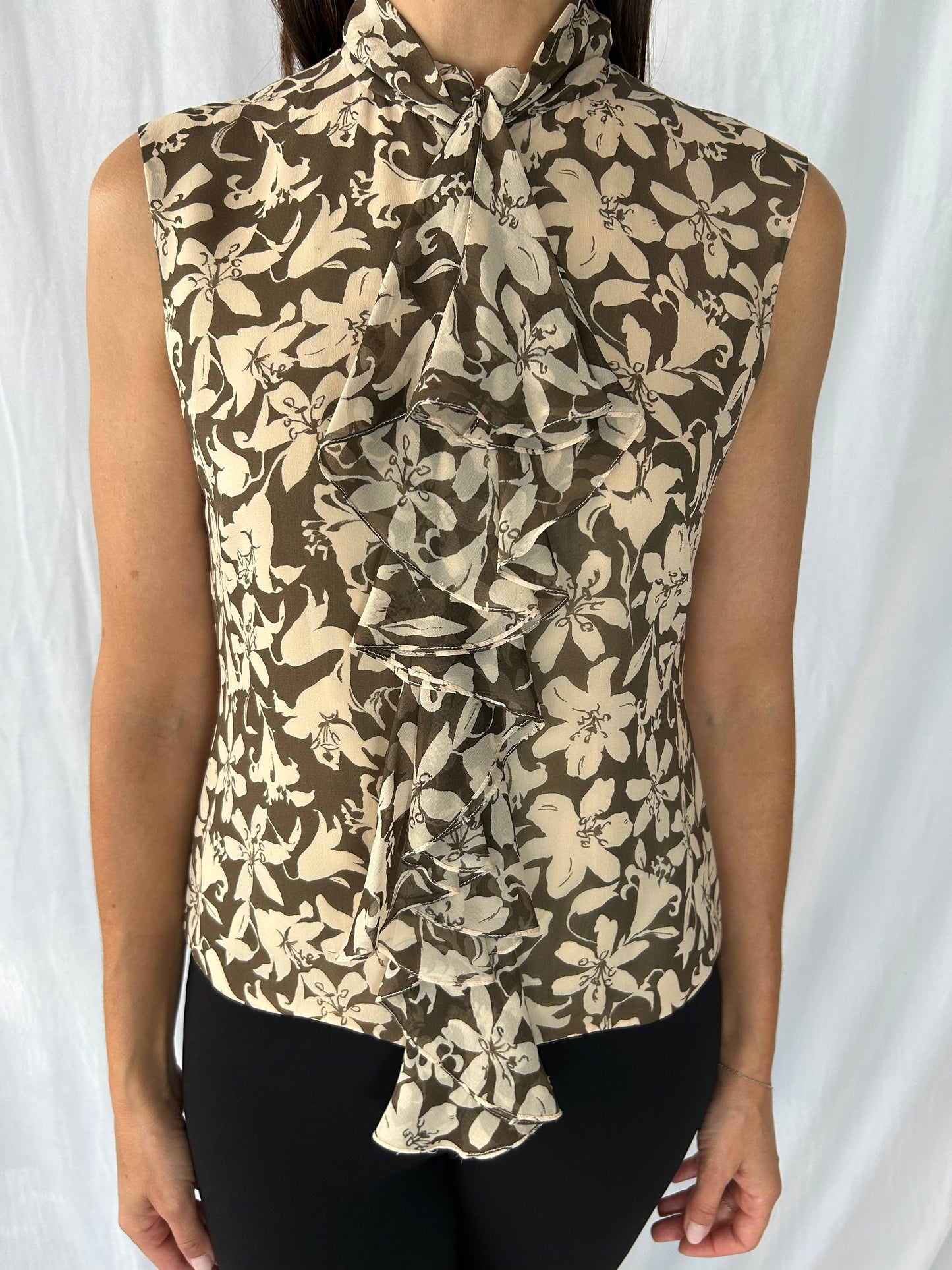 Carolina Herrera Floral Sleeveless Blouse with Ruffle Front