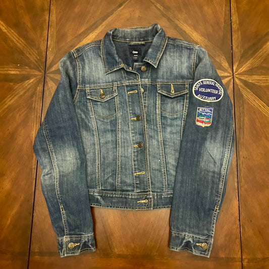 Gap Blue denim jacket with Vintage patches