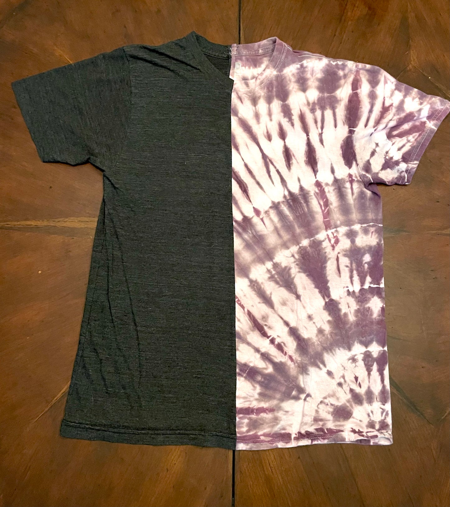 Tie-dye/Gyro Beach Purple & Gray Fused Graphic Tee