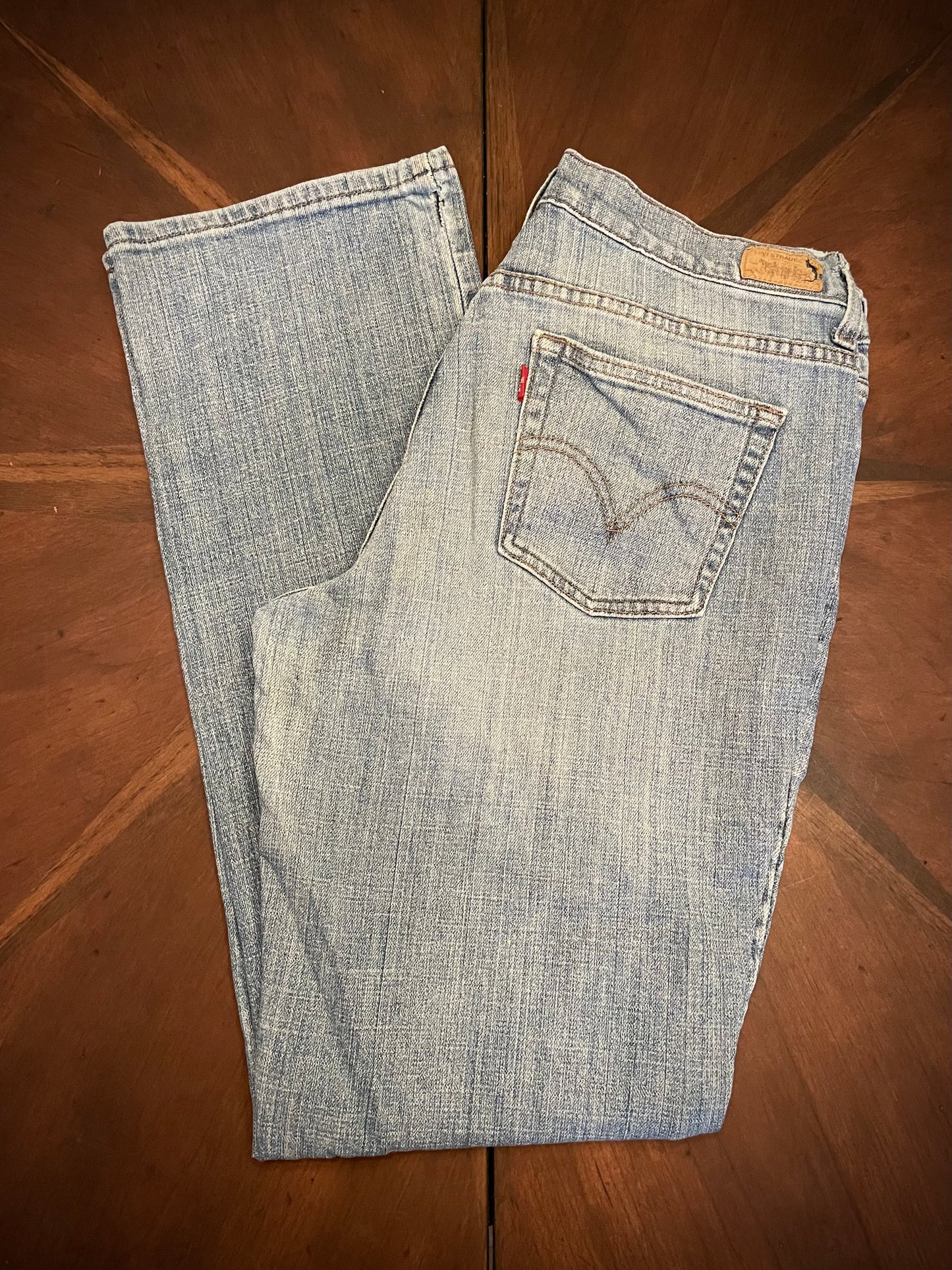 Levi's 5 pkt Straight Leg High-rise 505 Jeans