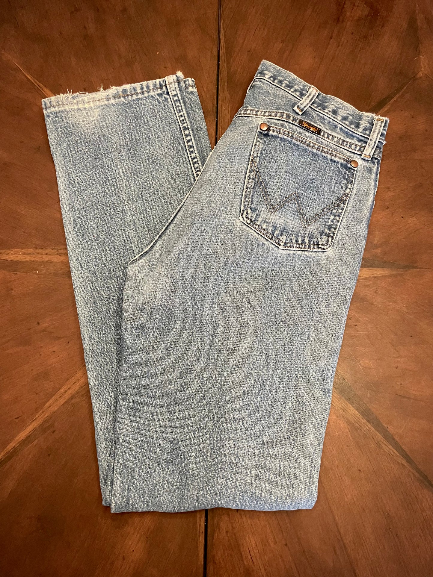 Wrangler 5 pkt with Orange Stitching Cropped Bootcut High-rise Jean